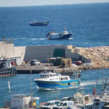 Vistas Al Mar شقة